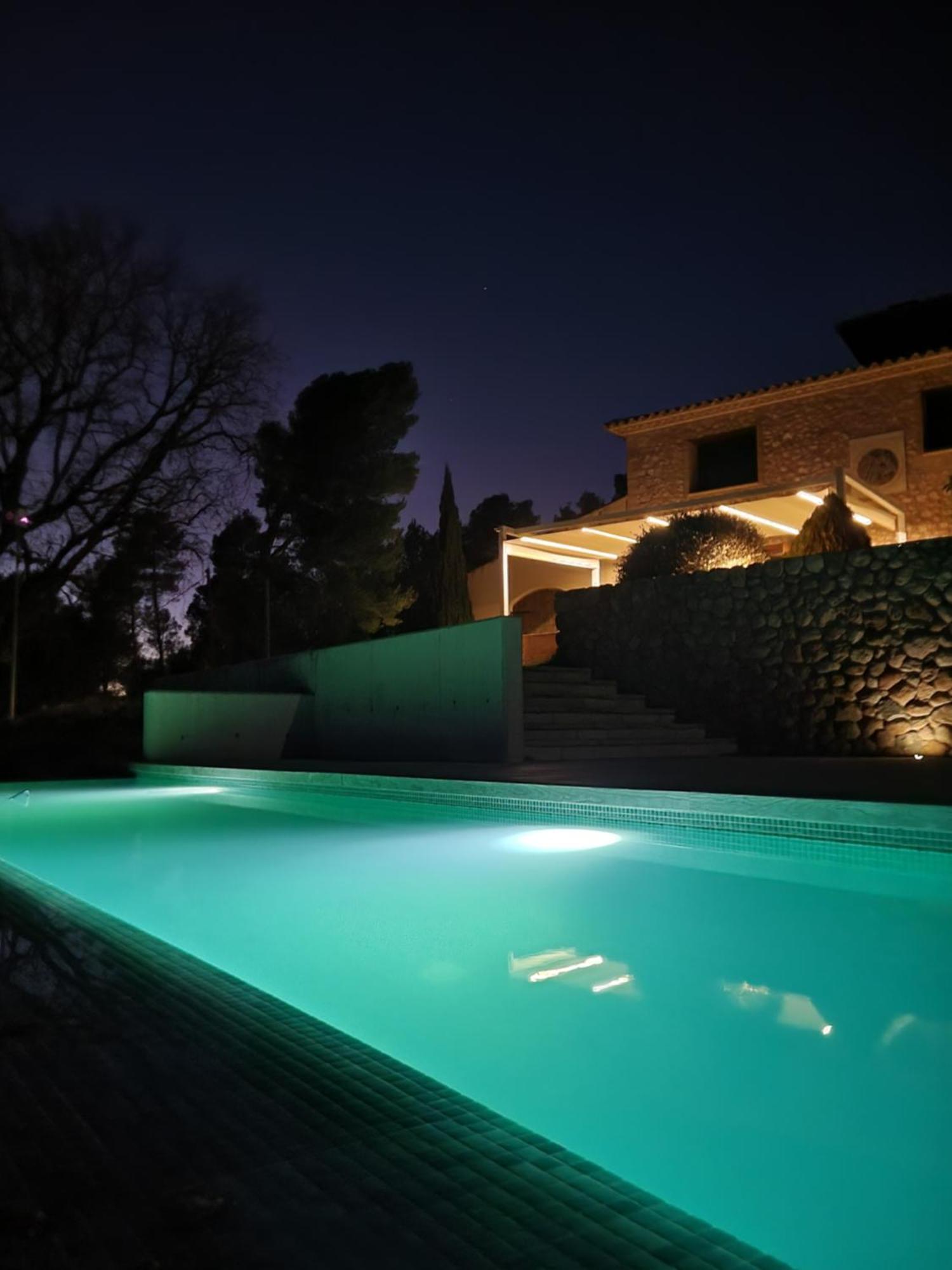 Casa Rural Masia Les Apieres El Pla de Manlleu Esterno foto